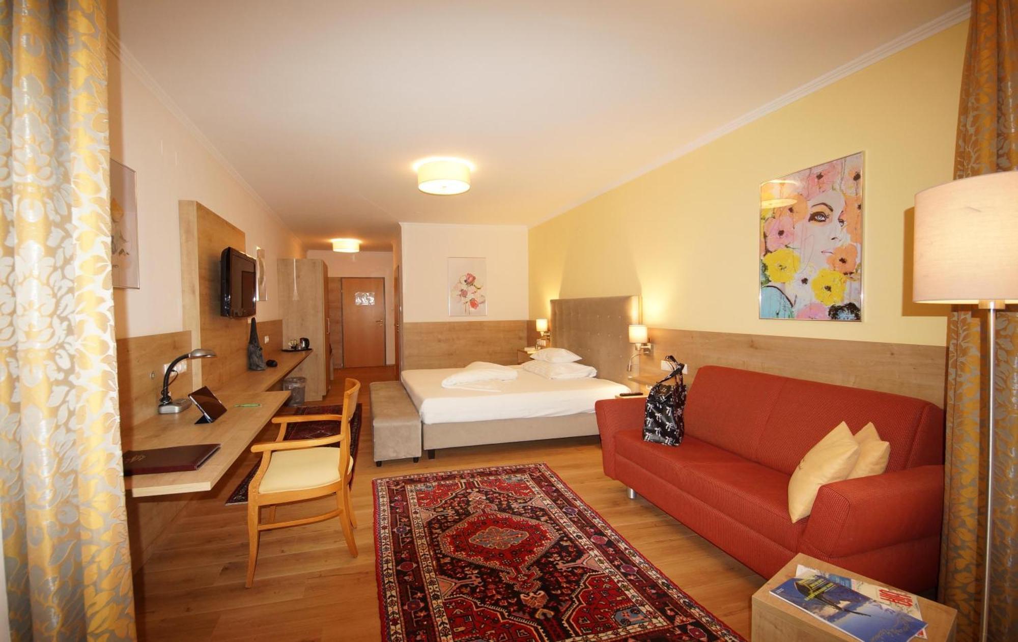 Der Marienhof Hotel Garni غراتس المظهر الخارجي الصورة