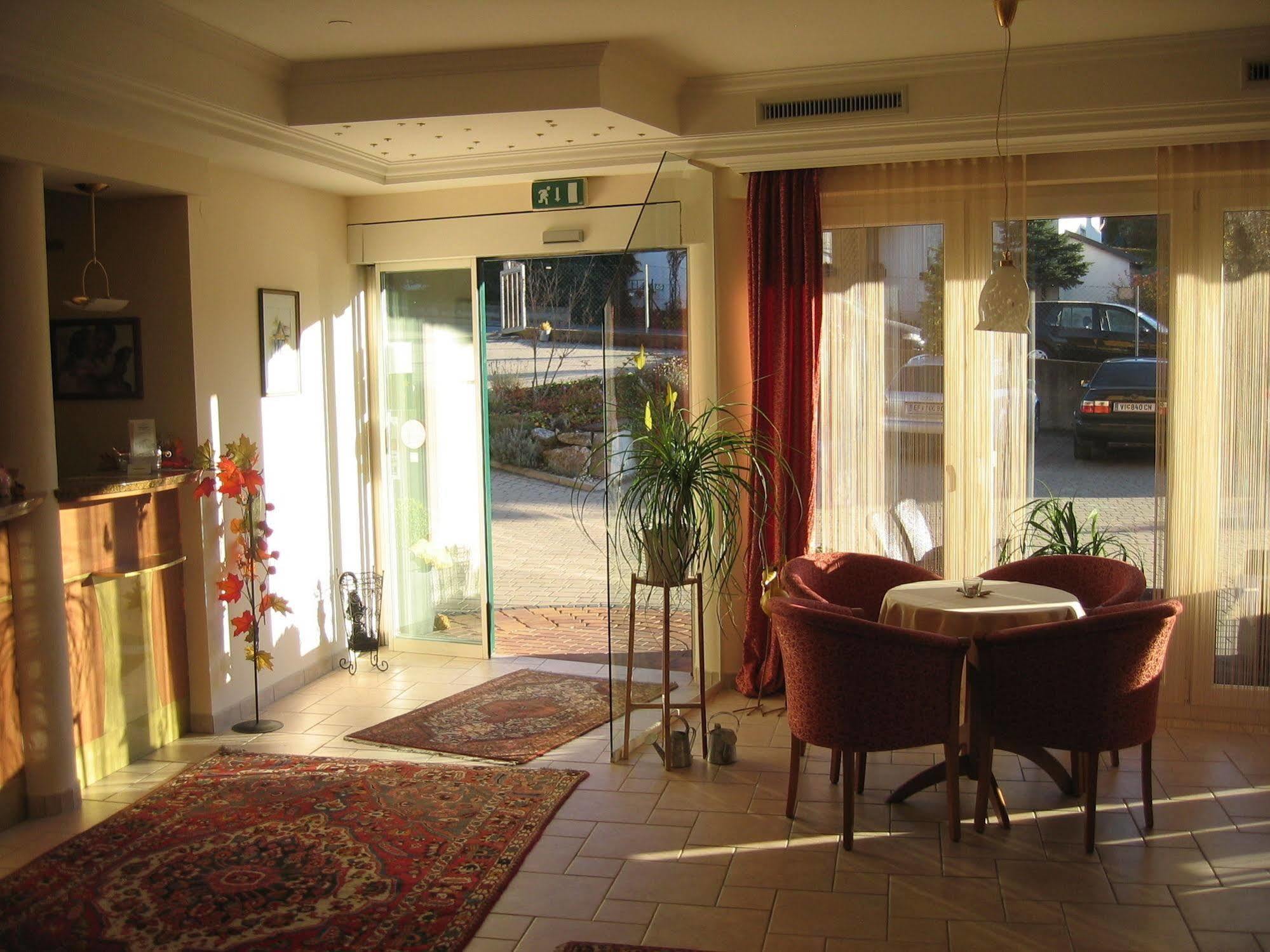 Der Marienhof Hotel Garni غراتس المظهر الخارجي الصورة